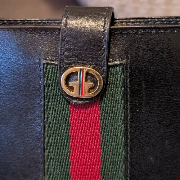 Gucci, Vintage Long Bifold Wallet, Black Leather with Iconic Stripe - Picture 3 of 16